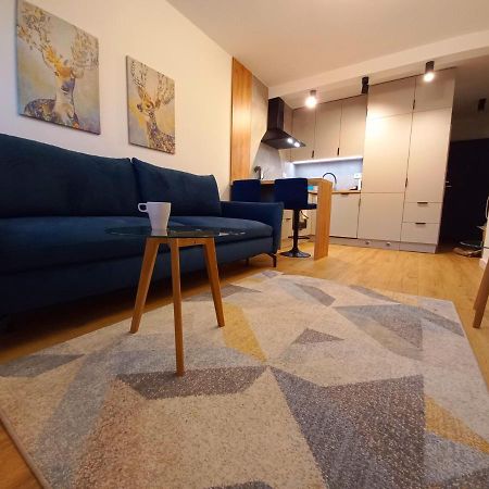 Neoapartments Lotnicza วรอตซวาฟ ภายนอก รูปภาพ
