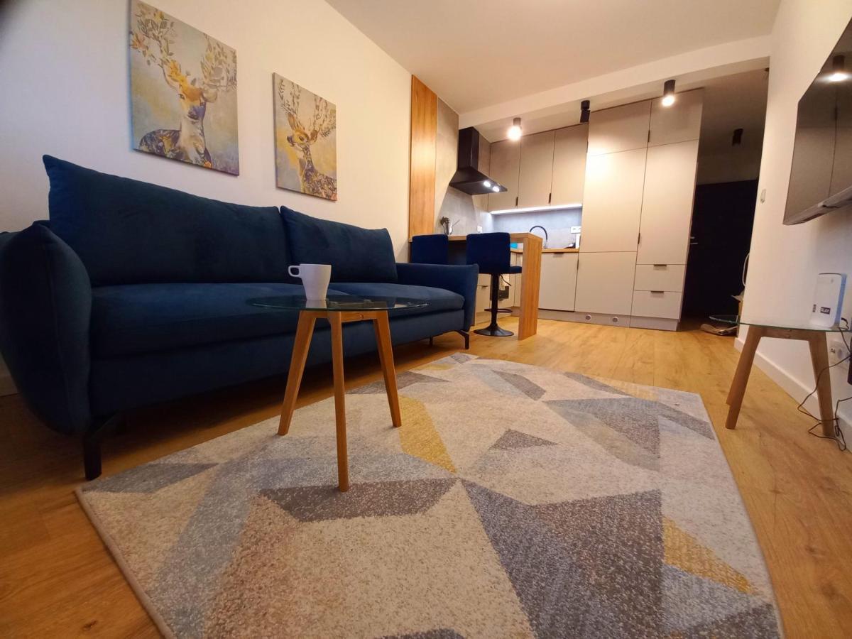 Neoapartments Lotnicza วรอตซวาฟ ภายนอก รูปภาพ
