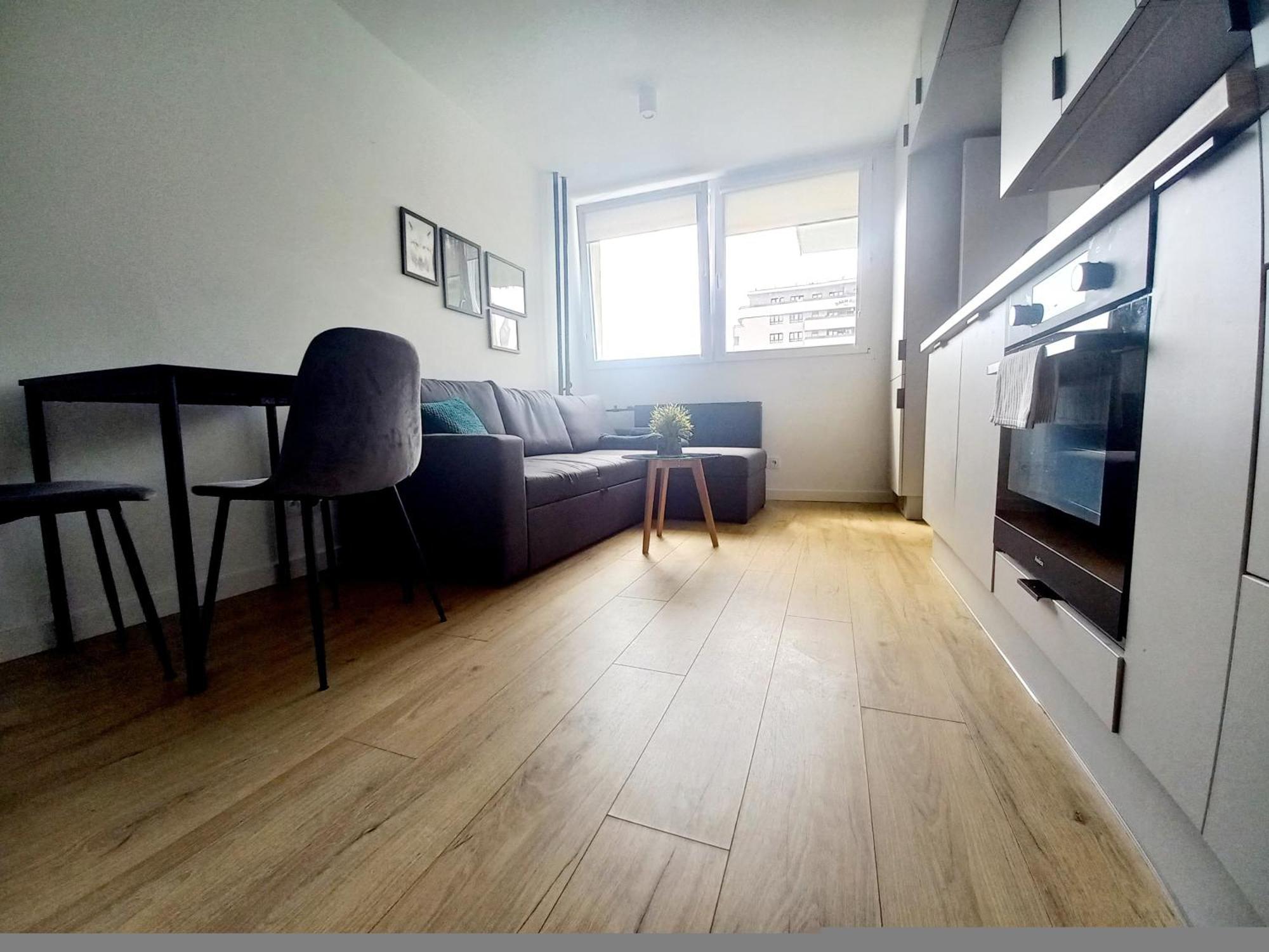 Neoapartments Lotnicza วรอตซวาฟ ภายนอก รูปภาพ